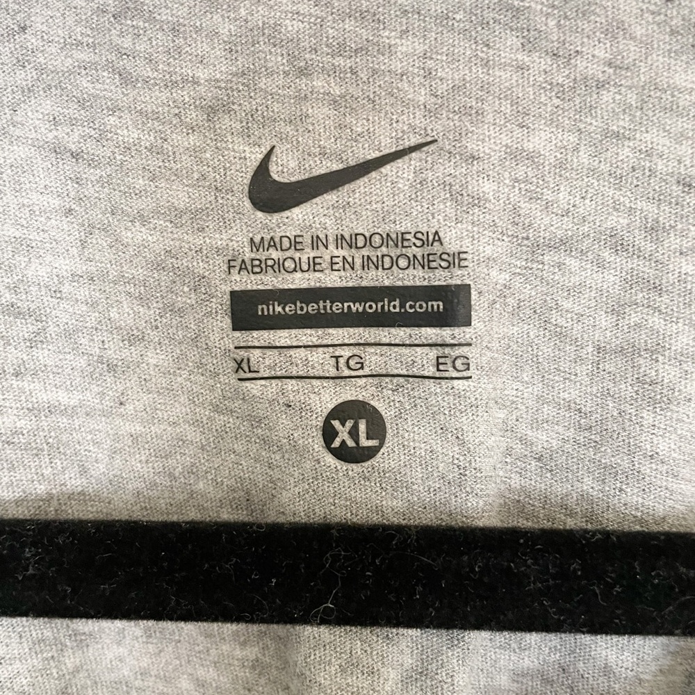 Nike Wildcats Tee - Picture 3 of 5